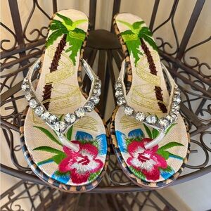 Beverly Feldman  Rhinestone Floral Palm kitten heeled Sandals.